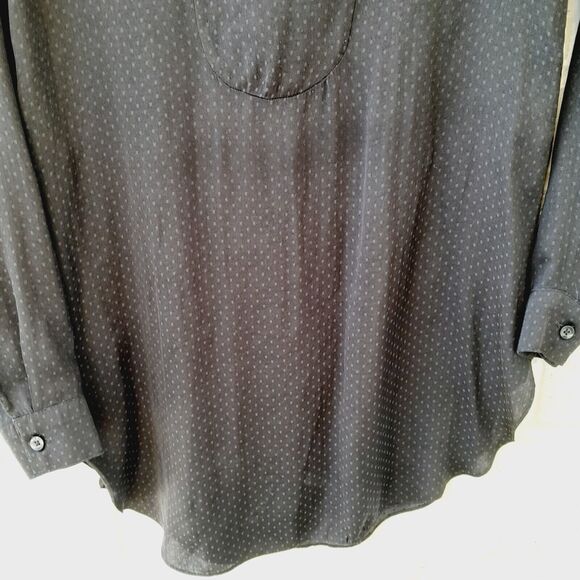 BCBG Tunic High Low Silky Key Hole Front Top Blouse Tonal Polka Dot  sz: S - Picture 4 of 7
